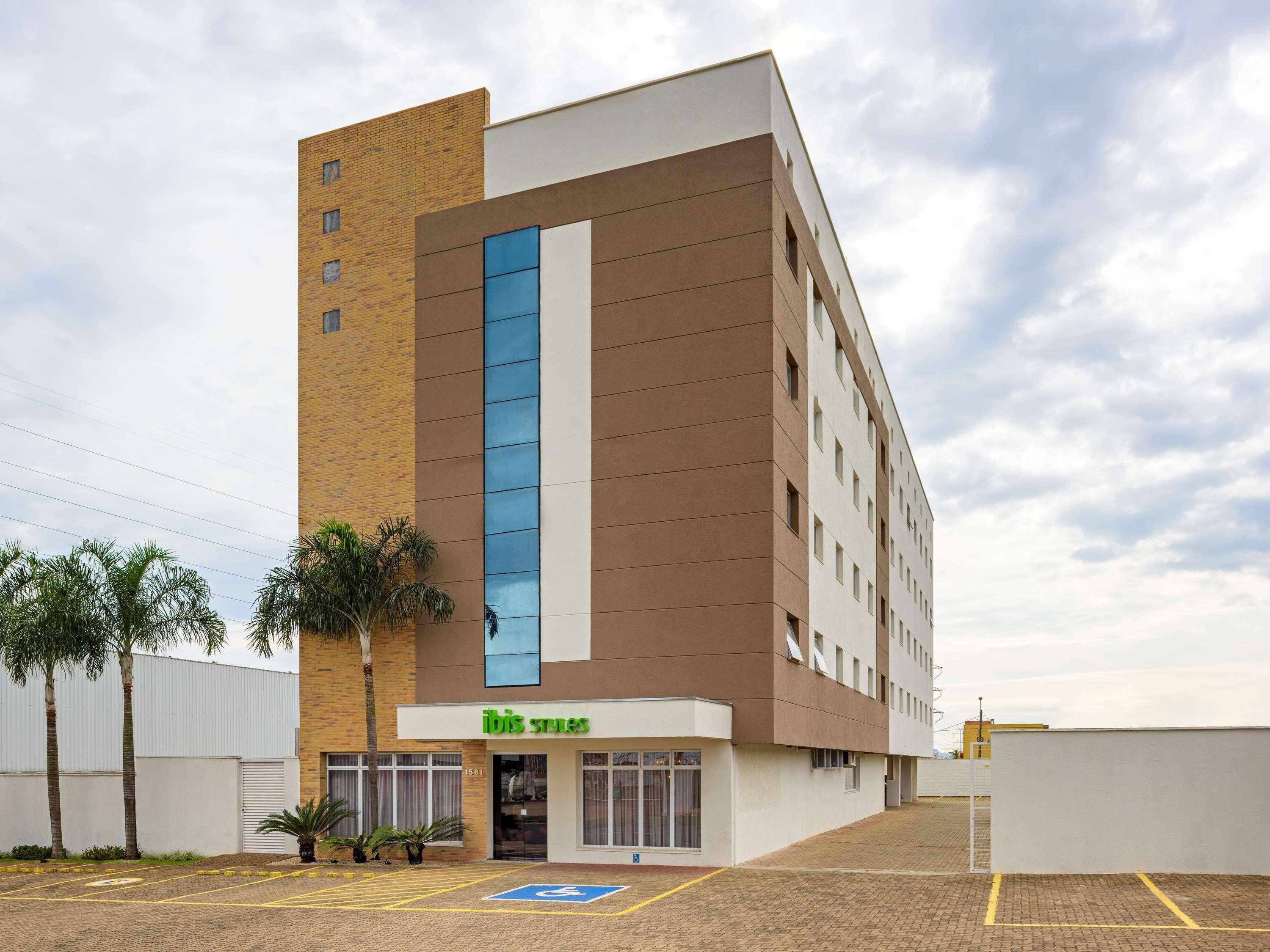 Ibis Styles Araraquara Hotel Exterior photo